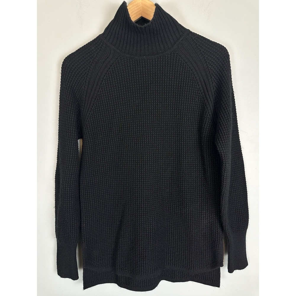 Banana Republic Women's Black Merino Wool Blend Turtleneck Sweater Size Medium